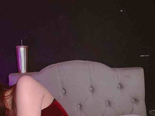 Red-moonn webcam