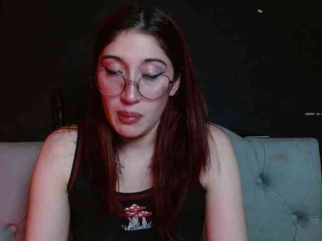 Red-moonn webcam