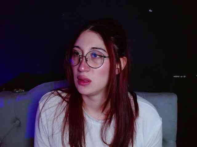 Red-moonn webcam