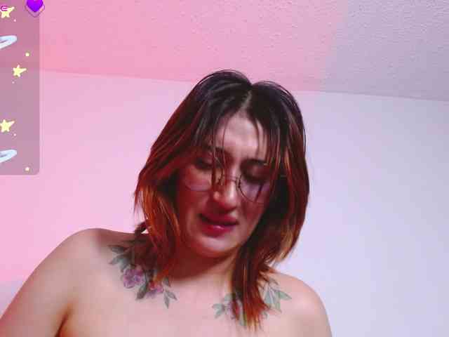 Red-moonn webcam