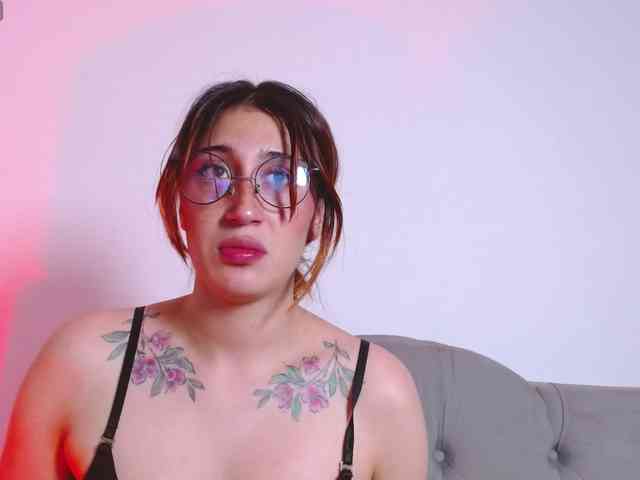 Red-moonn webcam
