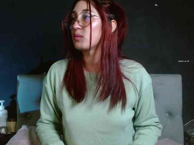 Red-moonn webcam