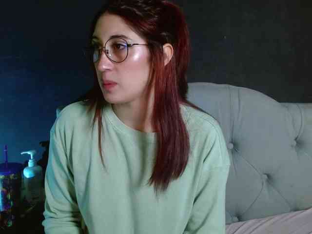 Red-moonn webcam