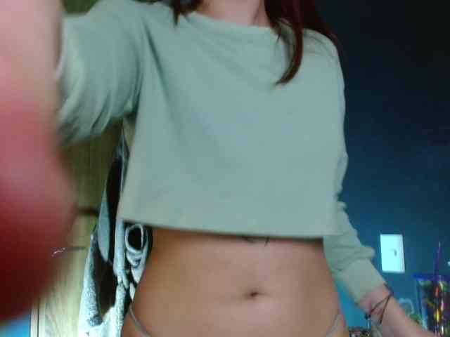 Red-moonn webcam