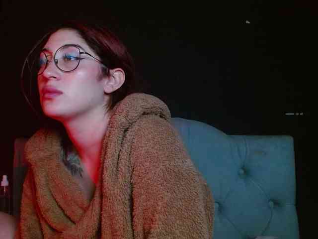 Red-moonn webcam