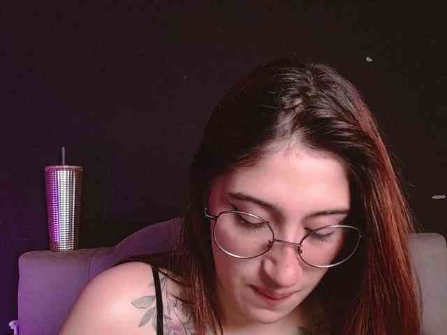 Red-moonn webcam