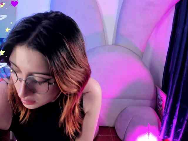 Red-moonn webcam