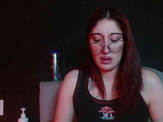 Red-moonn webcam