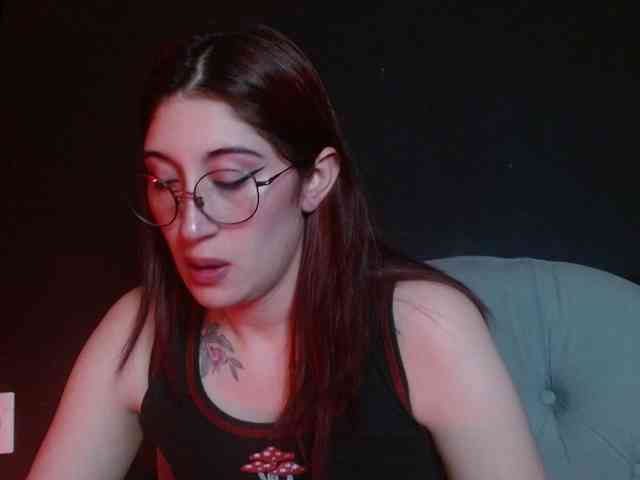 Red-moonn webcam