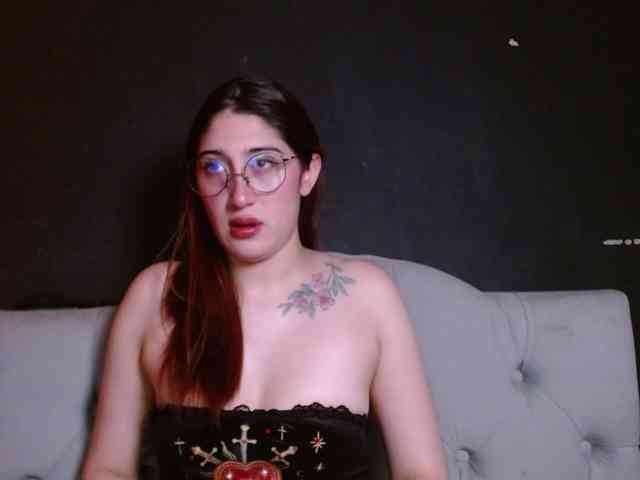 Red-moonn webcam
