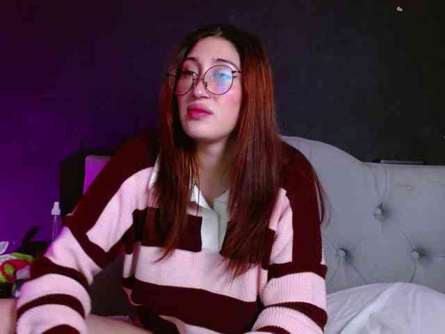 Red-moonn webcam