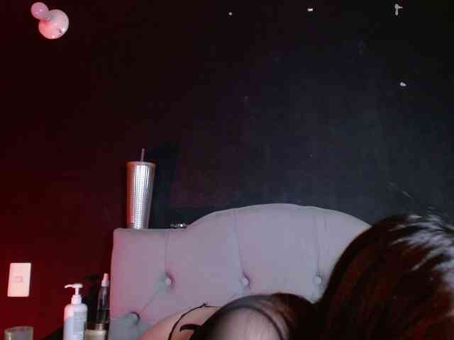 Red-moonn webcam