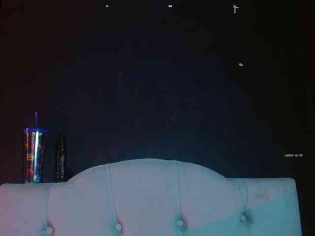 Red-moonn webcam