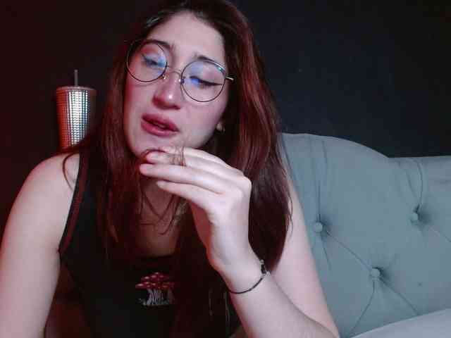 Red-moonn webcam
