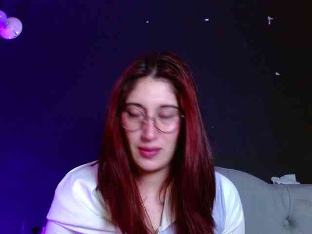 Red-moonn webcam