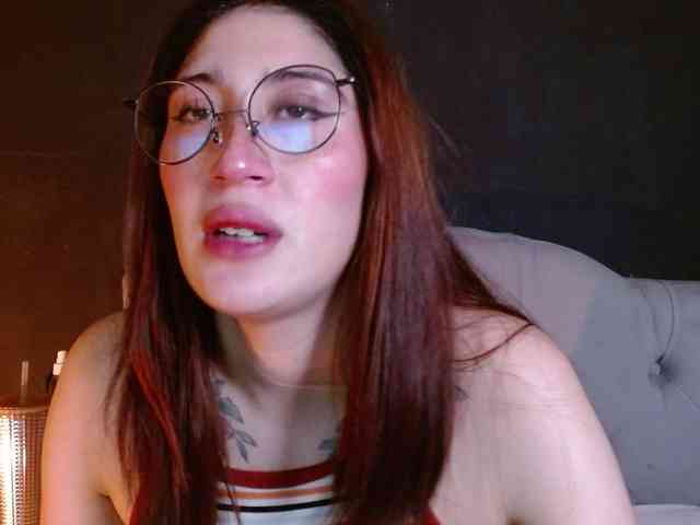 Red-moonn webcam