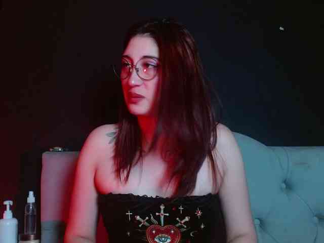 Red-moonn webcam