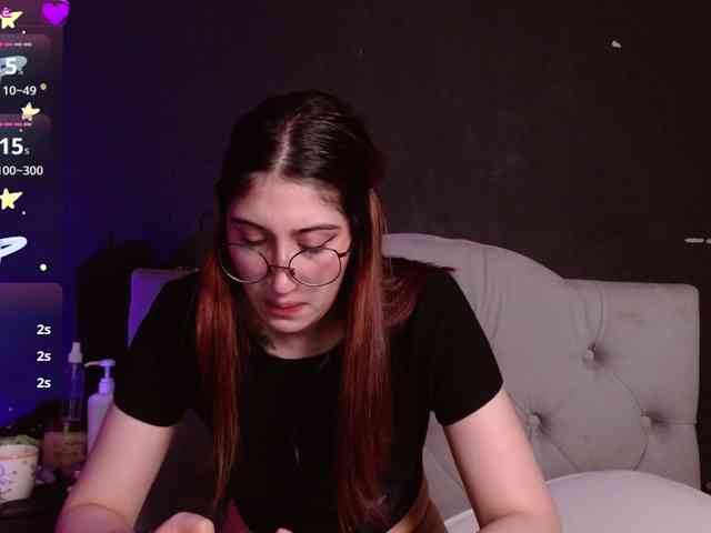 Red-moonn webcam