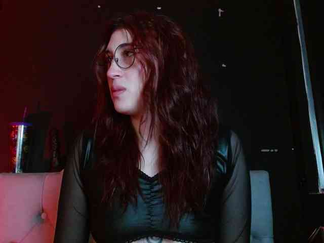 Red-moonn webcam