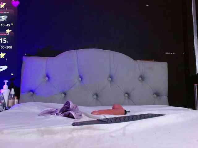 Red-moonn webcam