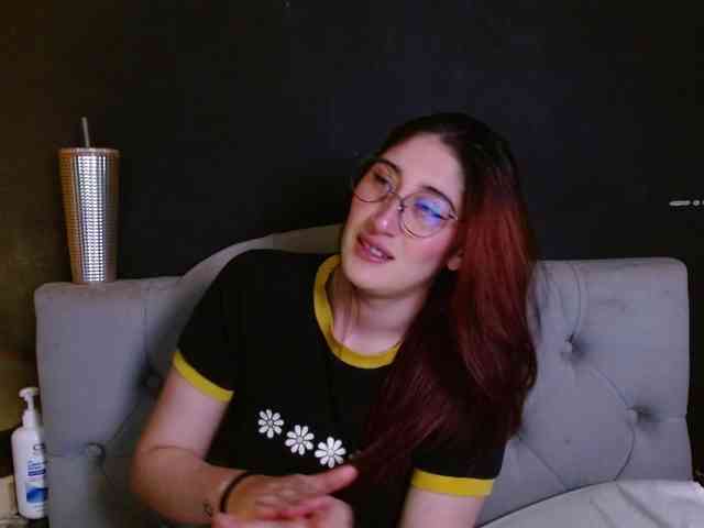 Red-moonn webcam