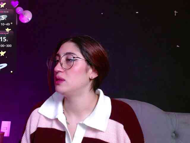 Red-moonn webcam
