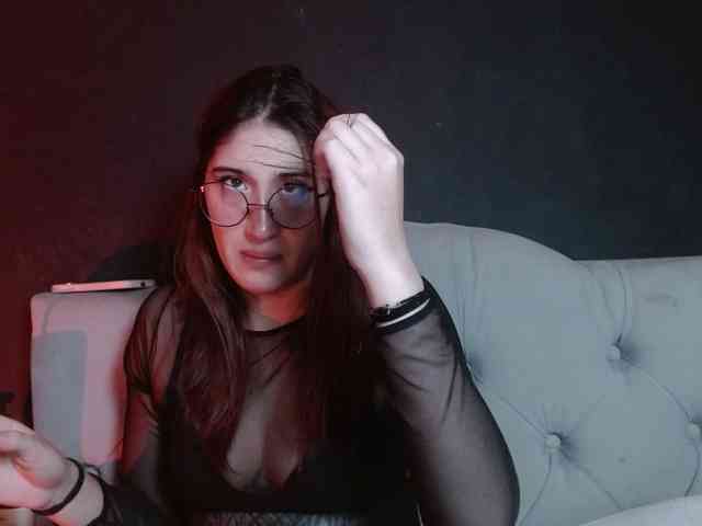 Red-moonn webcam