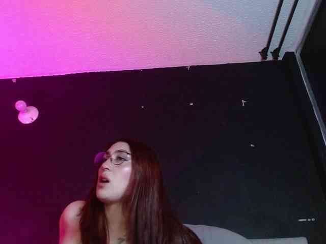 Red-moonn webcam