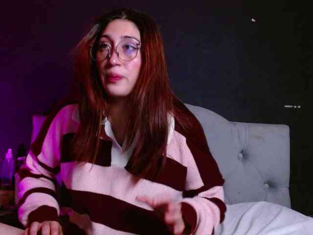 Red-moonn webcam