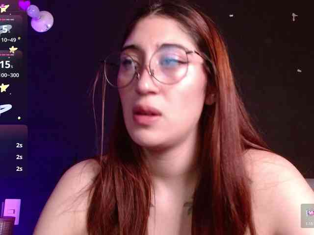 Red-moonn webcam