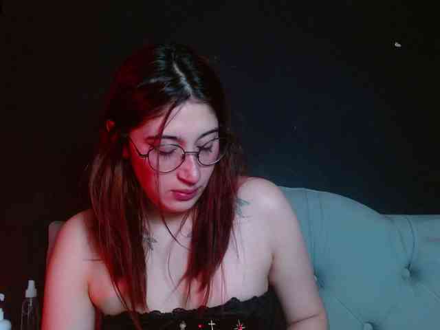 Red-moonn webcam