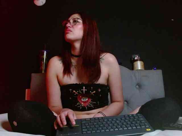Red-moonn