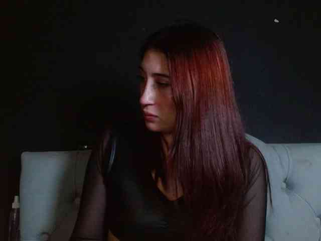 Red-moonn webcam