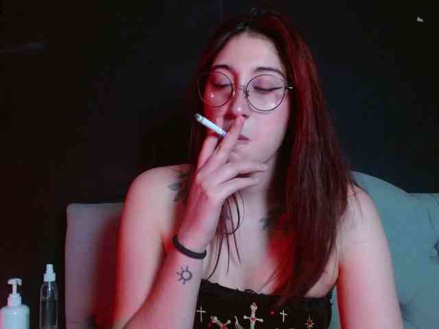 Red-moonn webcam