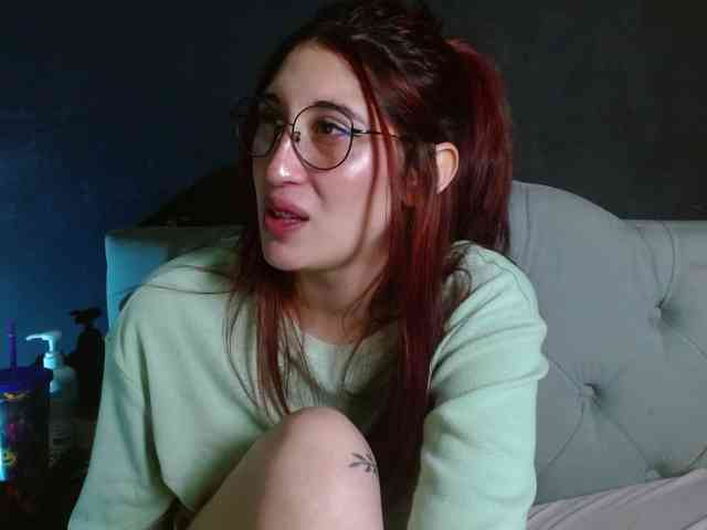 Red-moonn webcam