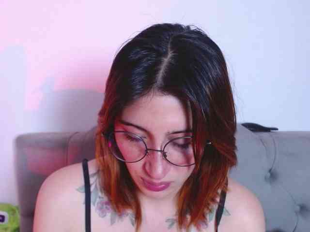 Red-moonn webcam