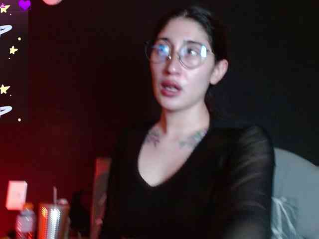 Red-moonn webcam