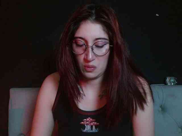 Red-moonn webcam