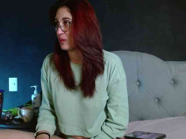 Red-moonn webcam