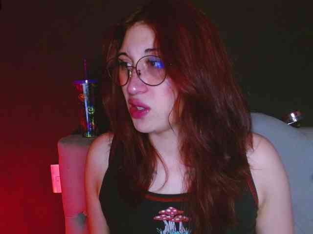 Red-moonn webcam