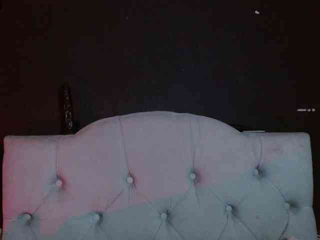 Red-moonn webcam