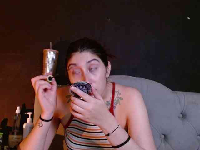 Red-moonn Red-moonn
