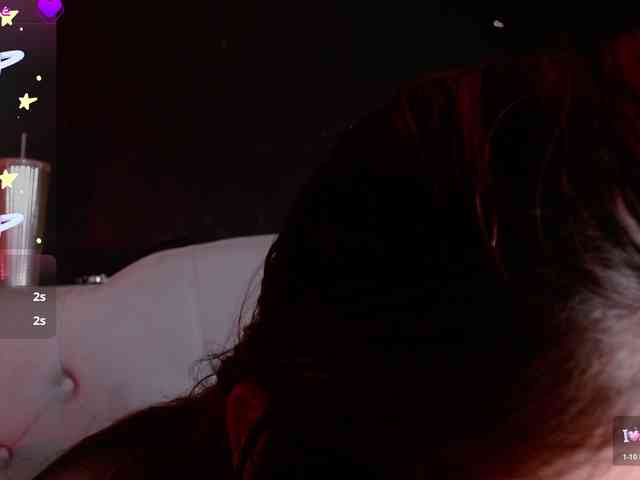 Red-moonn webcam