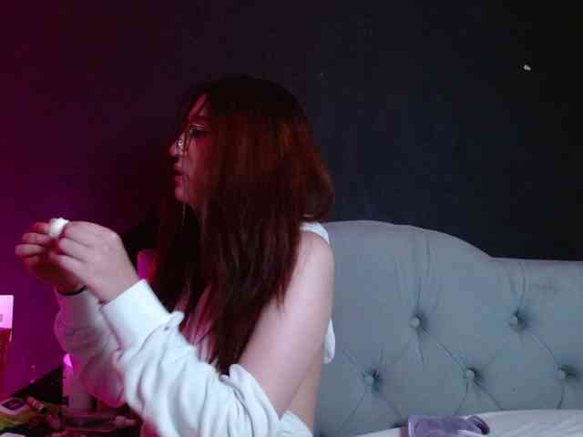cam2cam chat Red-moonn