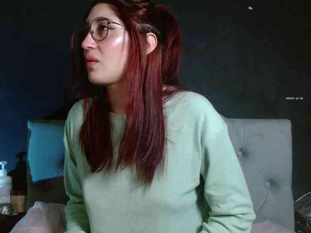 Red-moonn webcam