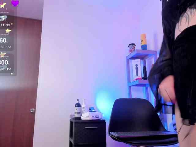 Red-moonn webcam