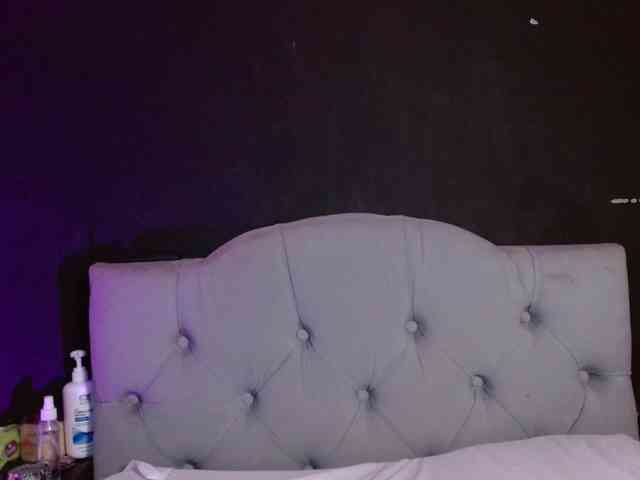 Red-moonn webcam