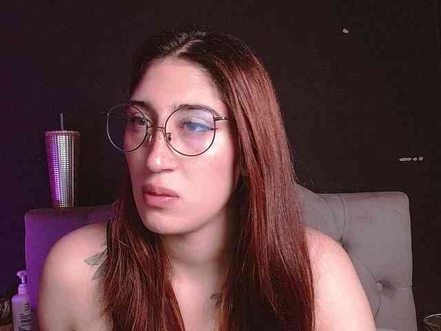 Red-moonn webcam