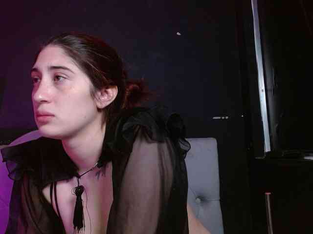 Red-moonn webcam