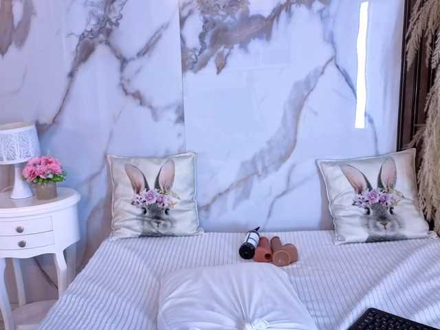 hannahill69 live cam on BongaCams
